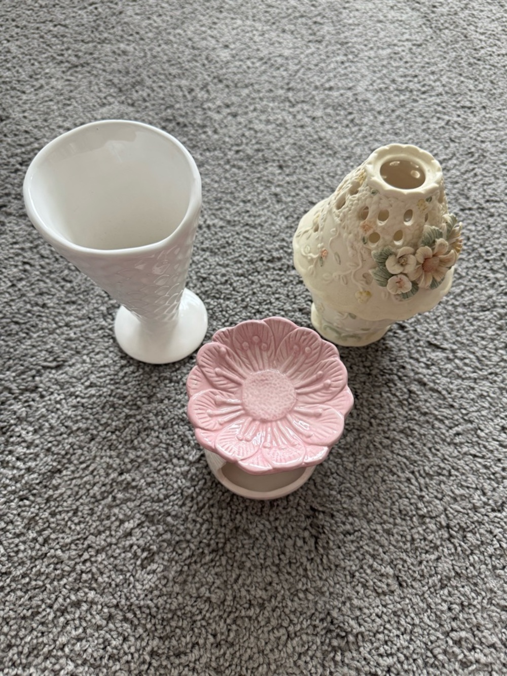 Ceramic Pink Flower Soap Dish - Unbranded